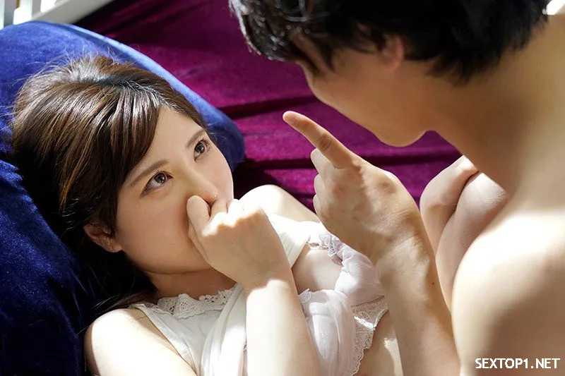 Dẫn bạn về nhà, bị nhân tình luôn cô vợ của mình