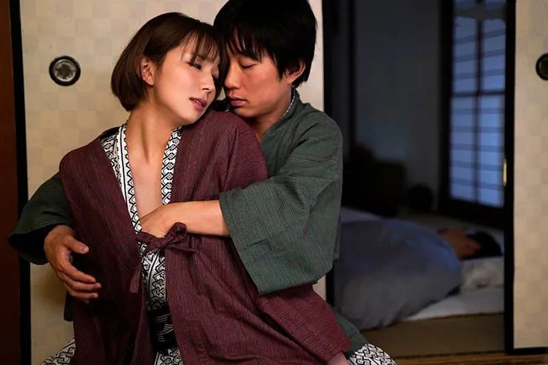 Chuyến đi suối nước nóng chịch cô bạn thân của vợ sắp cưới có thai cmnl